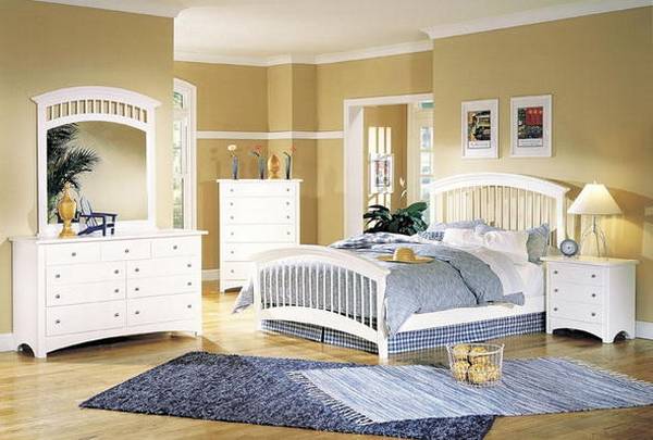 Модная белая мебель для спальни: 5 актуальных решений - фото