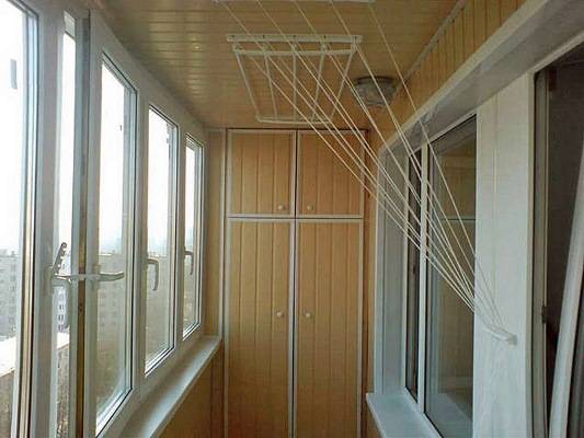 Хорошие бельевые веревки на балкон: 9 критериев выбора - фото