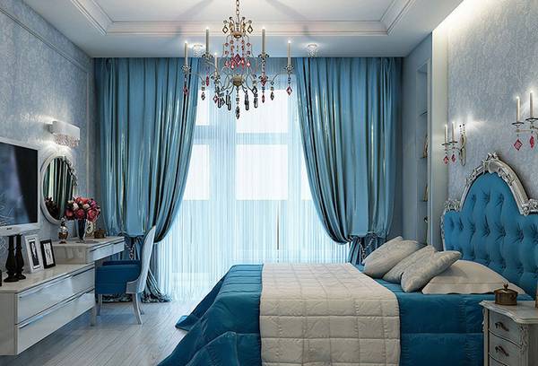 Как украсить помещение с помощью голубых штор? - фото