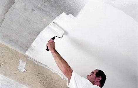 Краска для потолка: подготовка поверхности и нанесение состава с фото